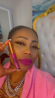 “Beverlyn” soft matte lipstick