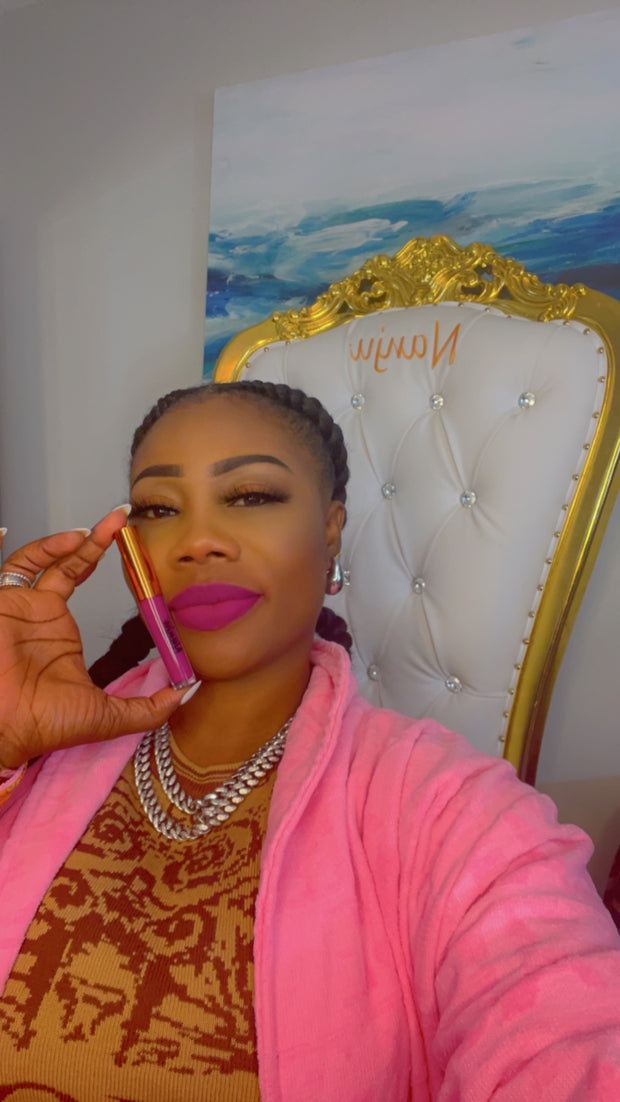 “Beverlyn” soft matte lipstick