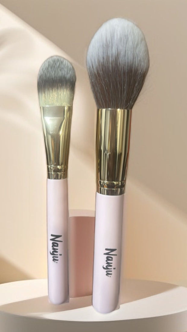 Nanju’s pink 2 piece mink makeup brunches set